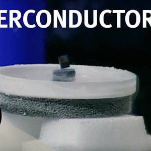 A Simple Demonstration of Superconductivity - Christmas Lectures with Neil Johnson