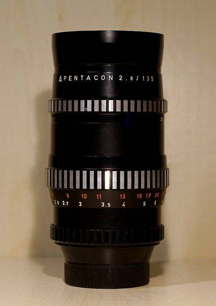 1 - Pentacon 135mm.jpg