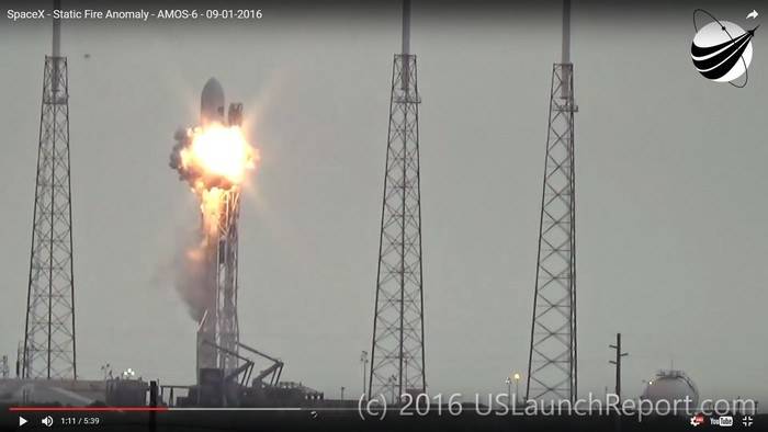 20160901_SpaceX_breakup.jpg