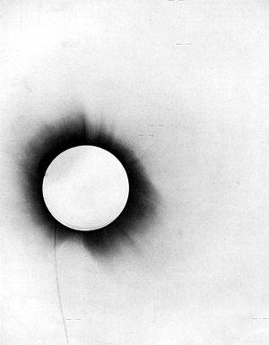 300px-1919_eclipse_negative.jpg