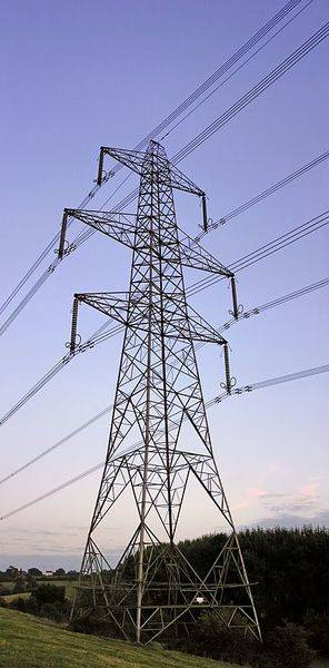 394px-Pylon_ds.jpg