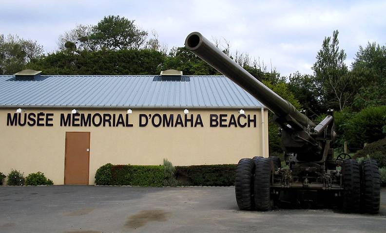 3Omaha Beach - Museum (1).jpg