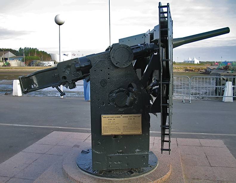 7German Anti-tank Gun.jpg