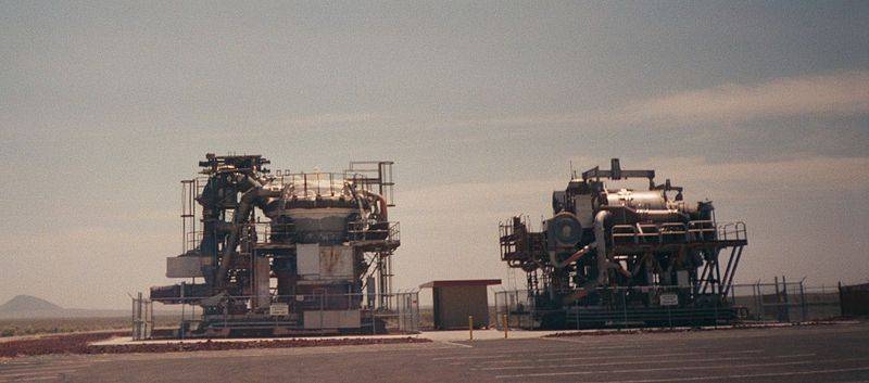 800px-Aircraft_reactor_experiments_2001.jpg