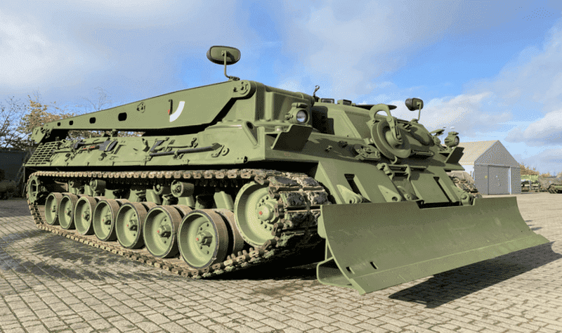 ajaxGallery_2_1998-bergepanzer-3.png