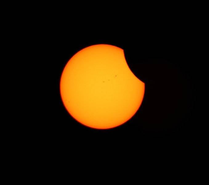 b - Eclipse Begins - Aug 25, 2017.jpg