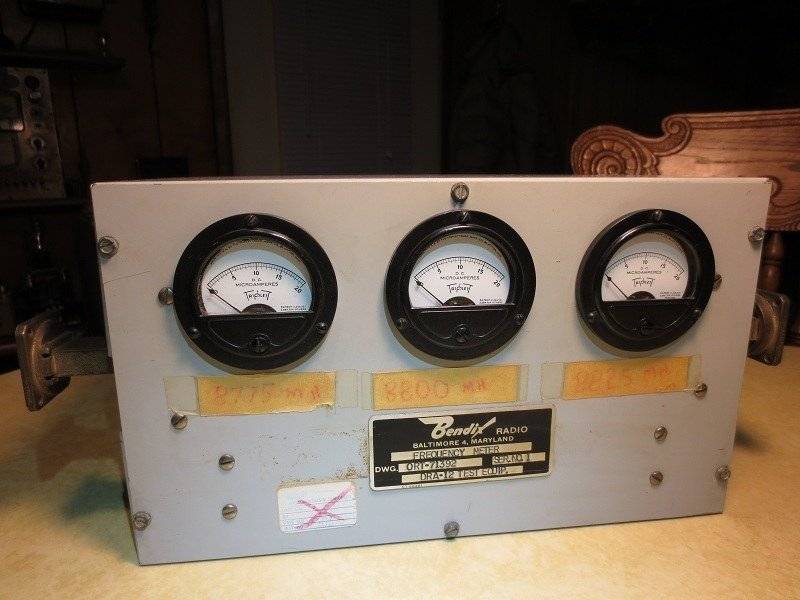 Bendix Freq Meter.jpg