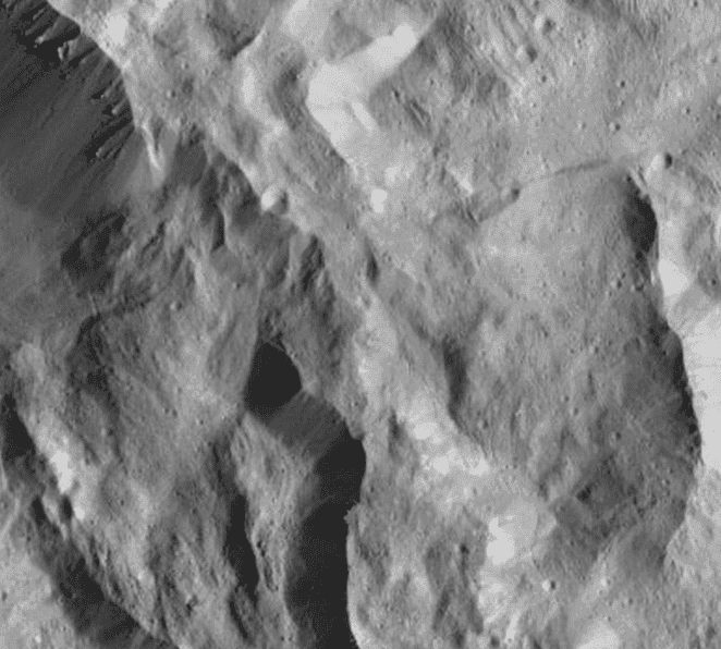 Ceres crater walls.PNG