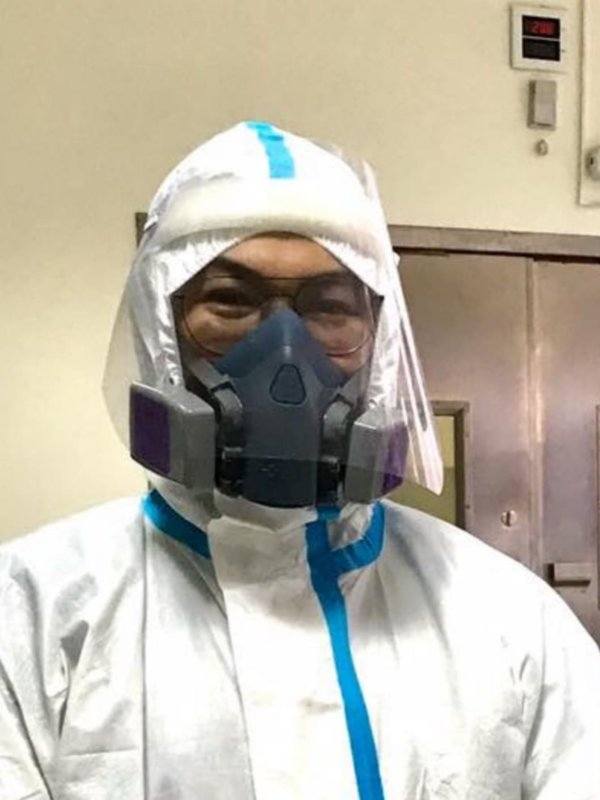 frontliner using respirators.jpg