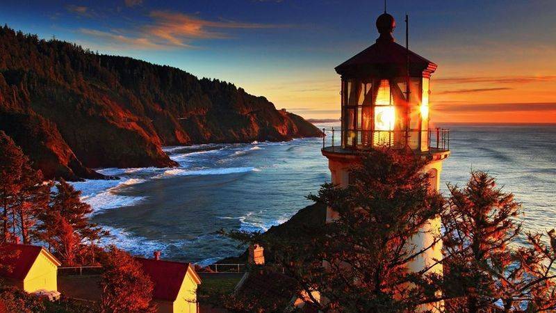 Heceta.Head.Lighthouse.jpg