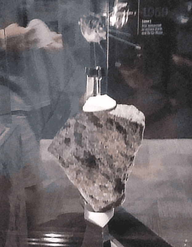 Moon Rock.png