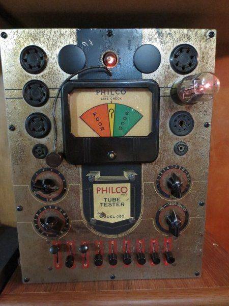 Philco 050_1.jpg