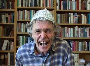 tinfoil_hat.and.crazy.smile.jpg