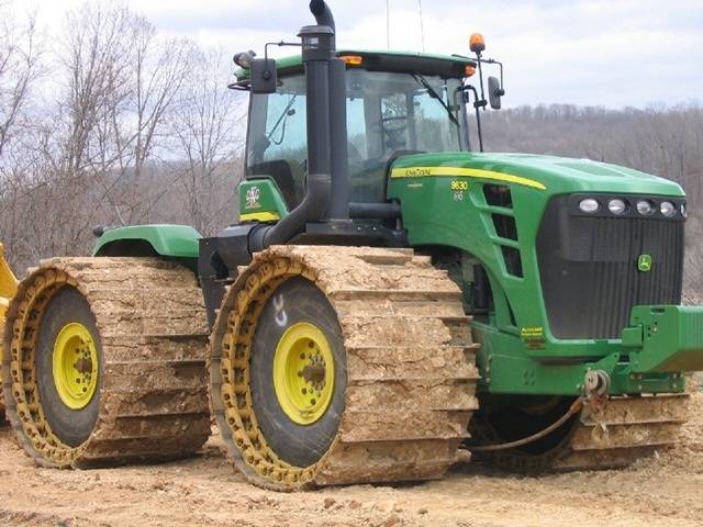 Tracks on tires.jpg