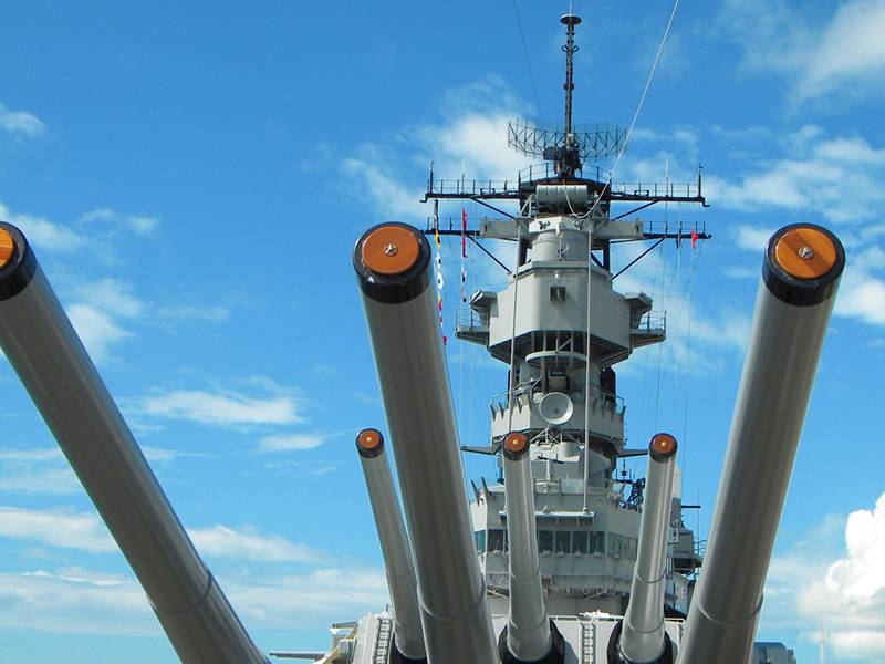 USS Missouri GUNS.jpg